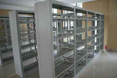 钢制书架 多功能与耐用性的完美结合